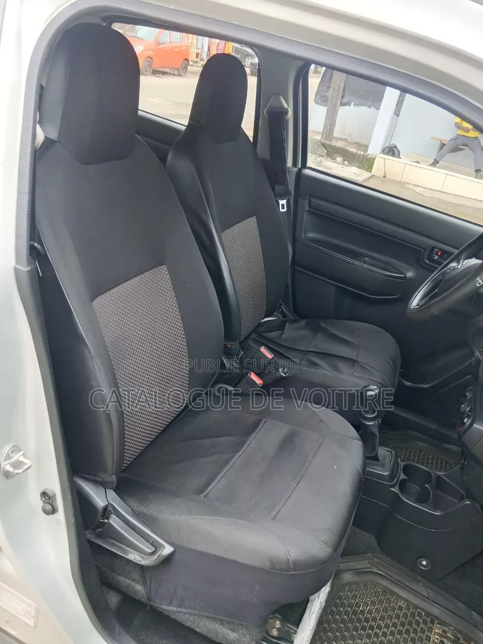 Suzuki S-Presso 2024 Gris