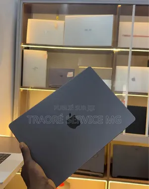 Nouveau Apple MacBook Pro 2024 M4 24GB Apple M4 SSD 512GB