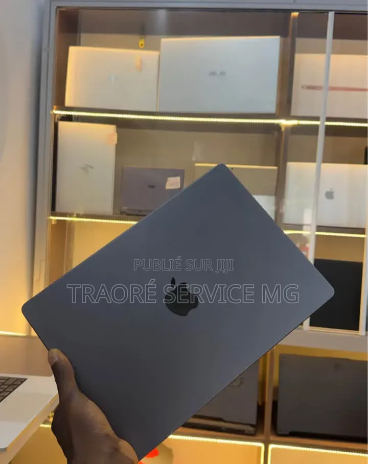 Nouveau Apple MacBook Pro 2024 M4 24GB Apple M4 SSD 512GB