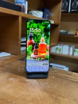 Nouveau Tecno Spark Slim 256 GB Blanc