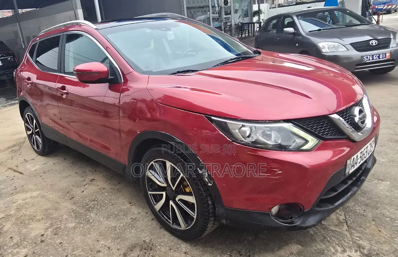 Nissan Qashqai 2016 Rouge