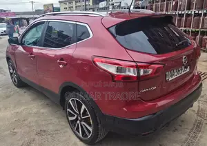 Nissan Qashqai 2016 Rouge