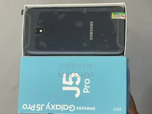 Nouveau Samsung Galaxy J5 Pro 32 GB Noir