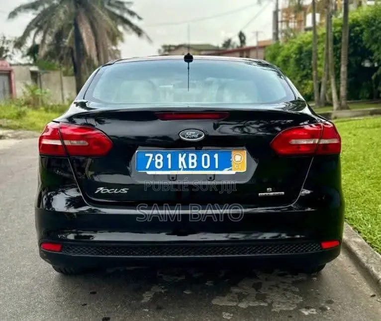 Ford Focus 2015 Noir