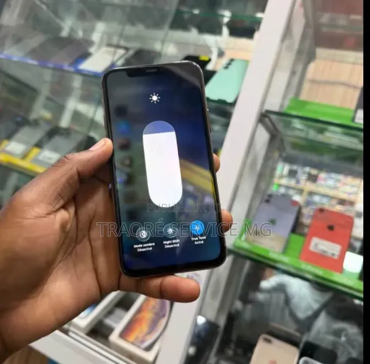 Nouveau Apple iPhone 11 Pro 256 GB Doré