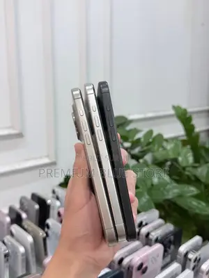 Nouveau Apple iPhone 15 Pro 128 GB Autre
