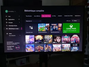 Xbox Séries X Quasiment Propre Avec Compte Game Pass Ultimate