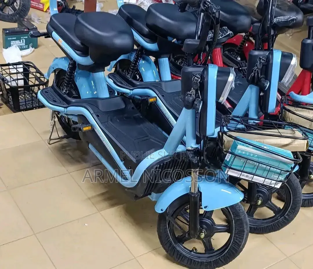 Nouveau Yamaha Crux 2022 Rouge