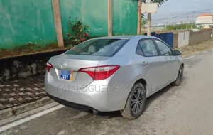Toyota Corolla 2017 Gris