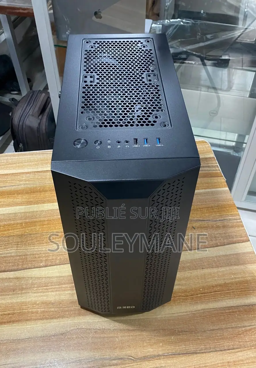 Nouveau Ordinateur de bureau MSI AG270 2QE 32GB AMD Ryzen 7 SSD 1T