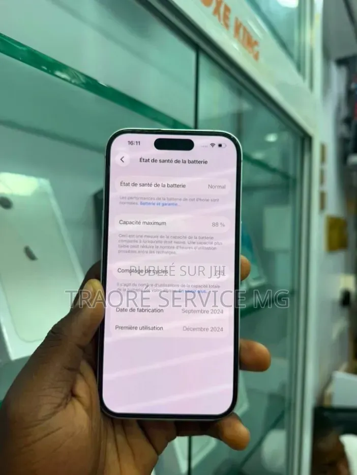 Nouveau Apple iPhone 16 128 GB Blanc