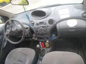 Toyota Yaris 1.0 Eco 2005 Jaune