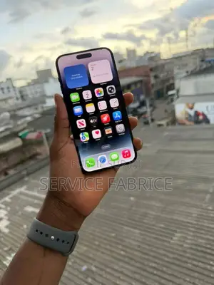 Nouveau Apple iPhone 15 Pro 512 GB Bronze