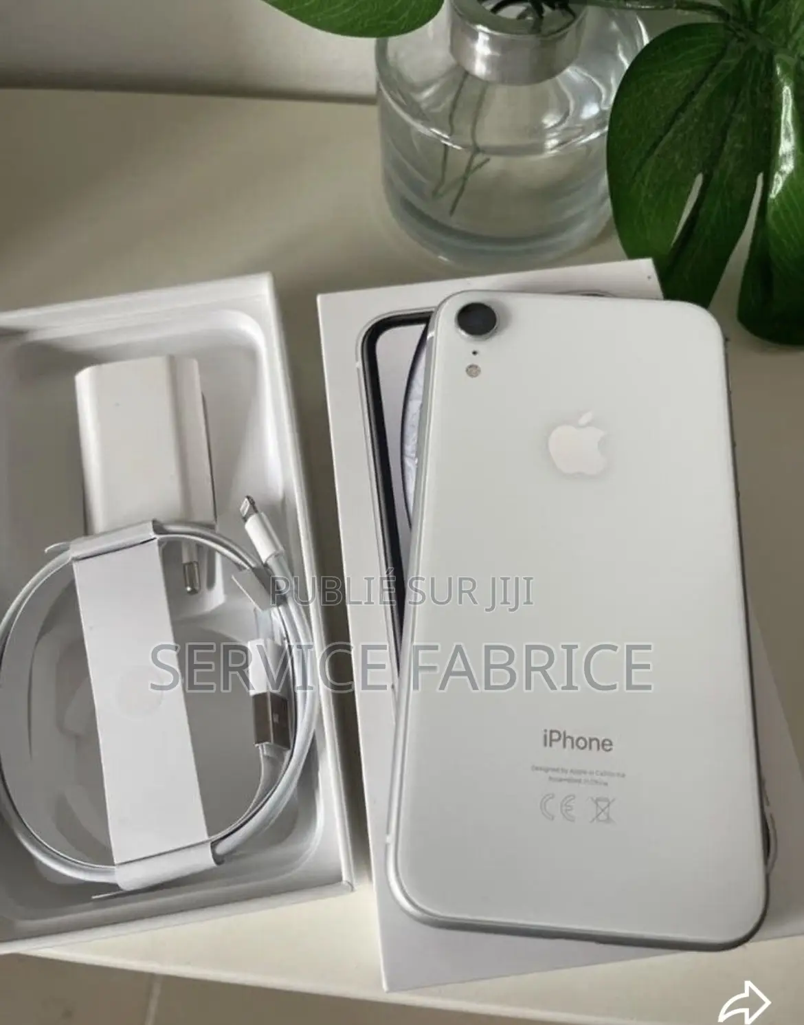 Nouveau Apple iPhone XR 64 GB Blanc
