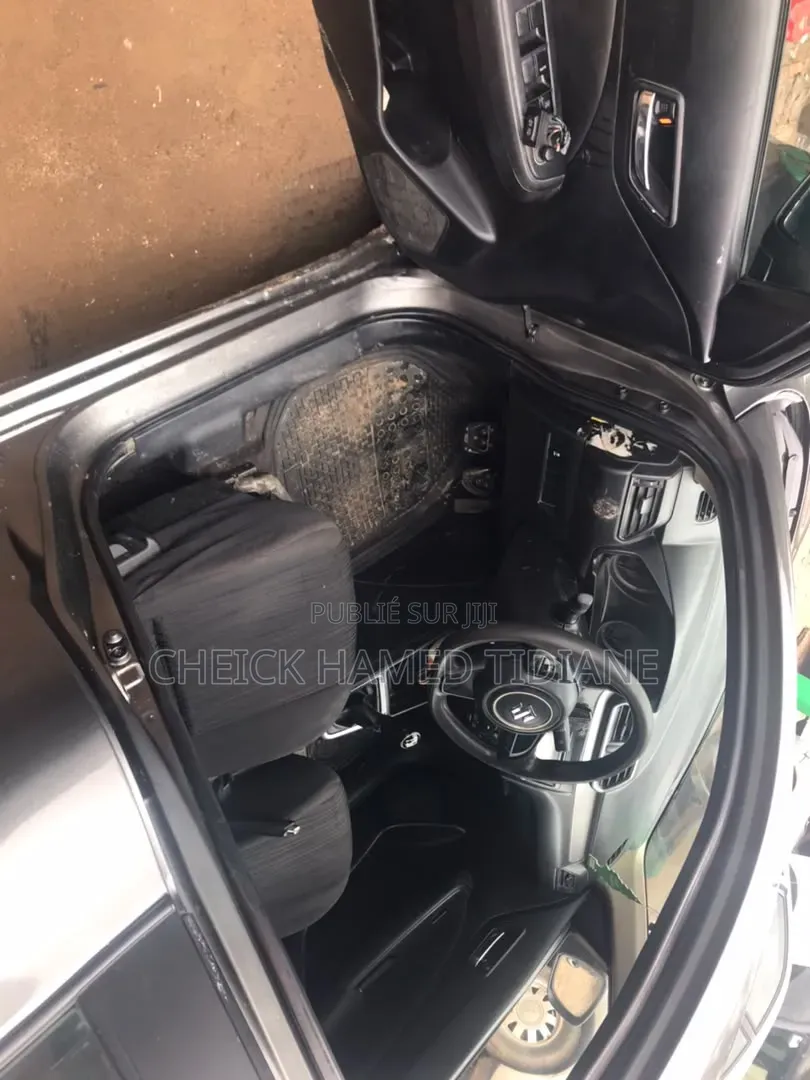 Suzuki Dzire 2022 Noir Mat
