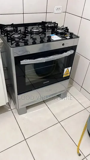 Cuisinière Et Four À 5 Feux