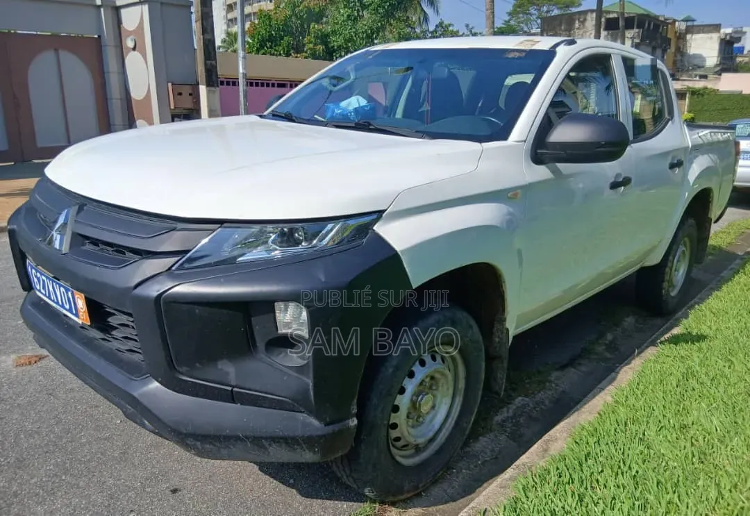 Mitsubishi L200 2022 Blanc