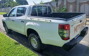 Mitsubishi L200 2022 Blanc