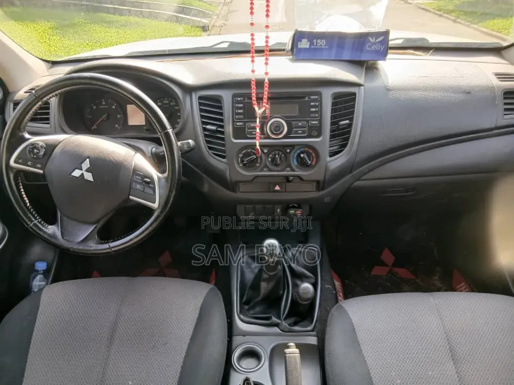 Mitsubishi L200 2022 Blanc