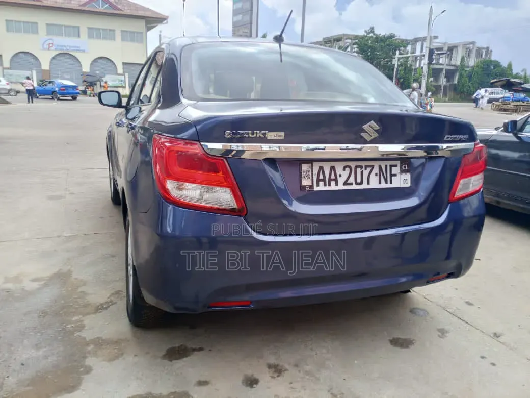 Suzuki Dzire 2023 Bleu