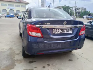 Suzuki Dzire 2023 Bleu