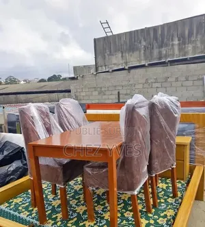 Table De Manger