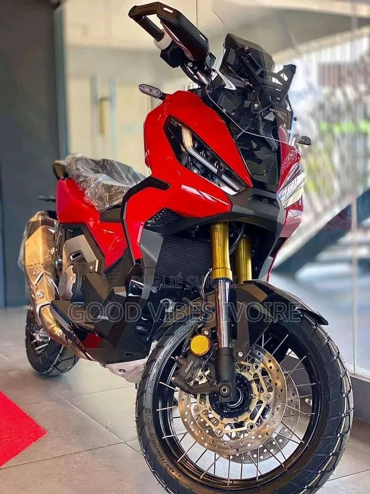 Nouveau Yamaha NMAX 155 2023 Blanc