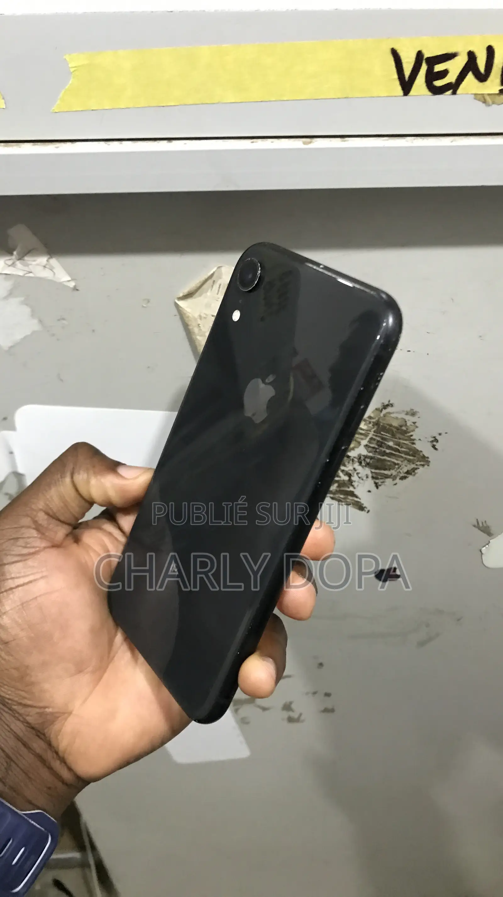 Apple iPhone XR 64 GB Noir