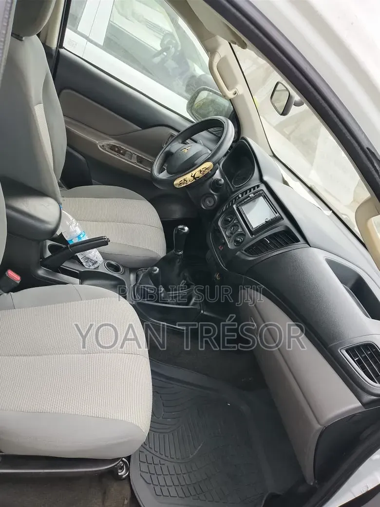 Mitsubishi L200 2019 Blanc