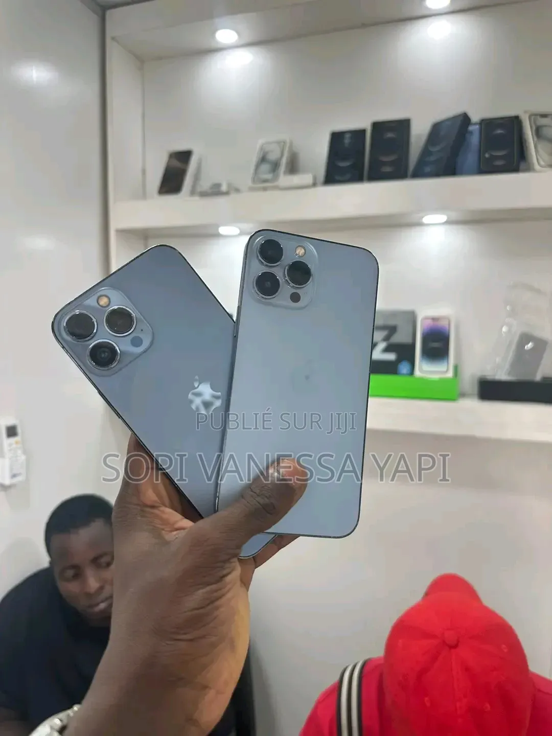 Nouveau Apple iPhone 12 Pro Max 256 GB Doré