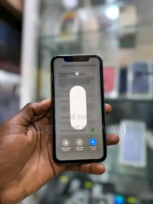 Nouveau Apple iPhone 11 64 GB Rose