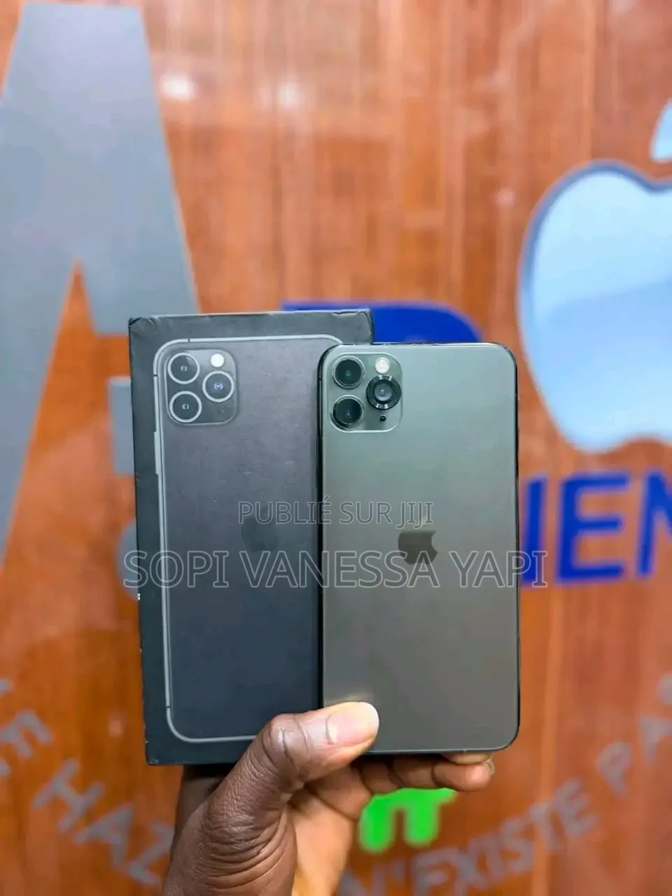 Nouveau Apple iPhone 11 Pro Max 256 GB Bronze