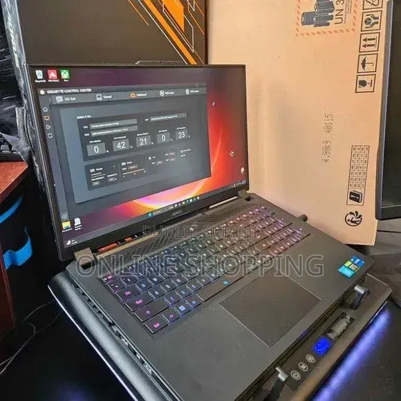 Nouveau Asus Chromebox CN62 256GB Intel Core i9 SSD 1T