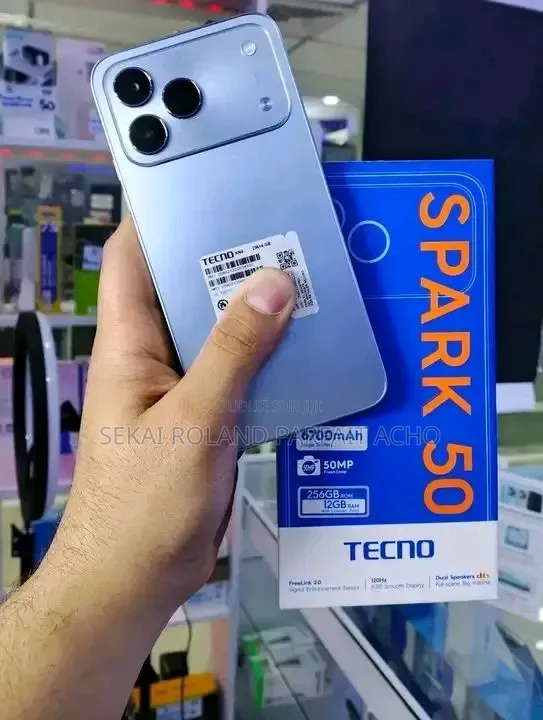 Nouveau Tecno Spark 50 128 GB Blanc