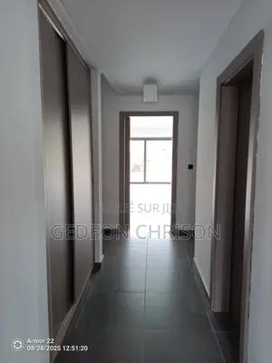 4chbre Duplex dans Cocody à Louer