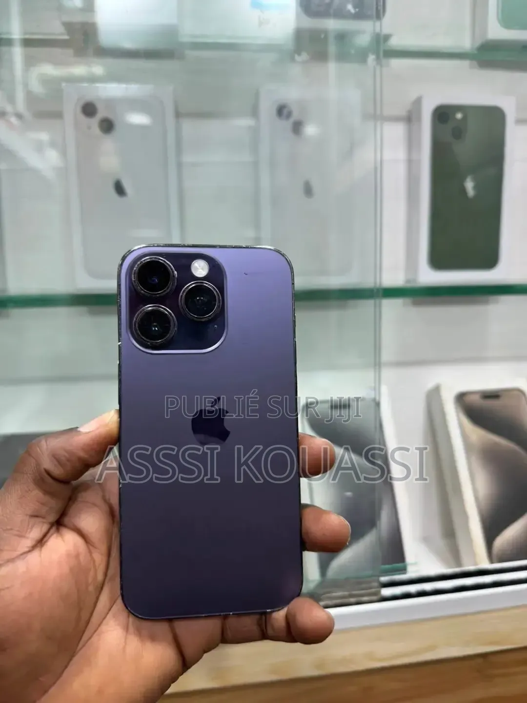 Nouveau Apple iPhone 14 Pro 1 TB Noir