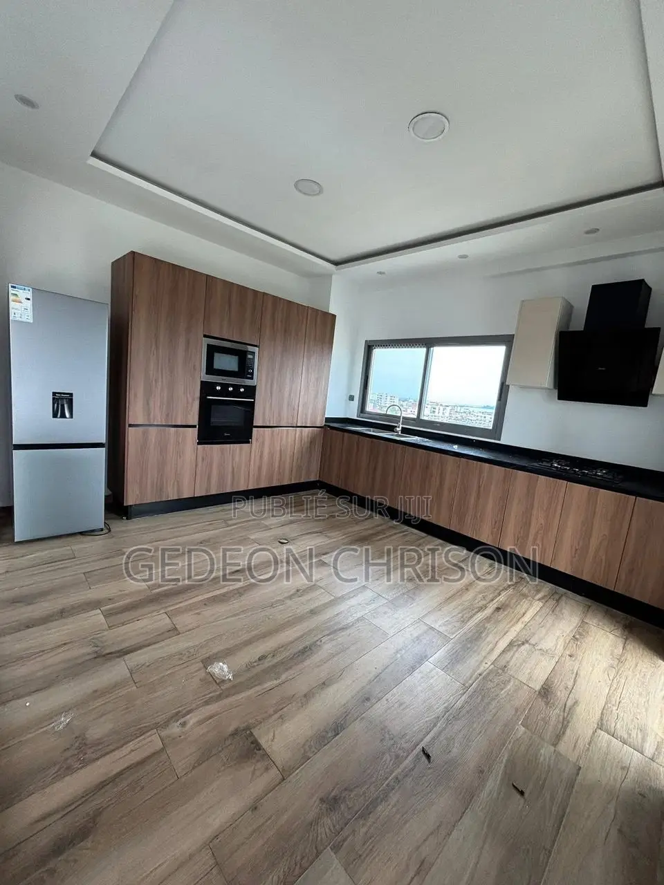 3chbre Appartement dans Cocody à Vendre