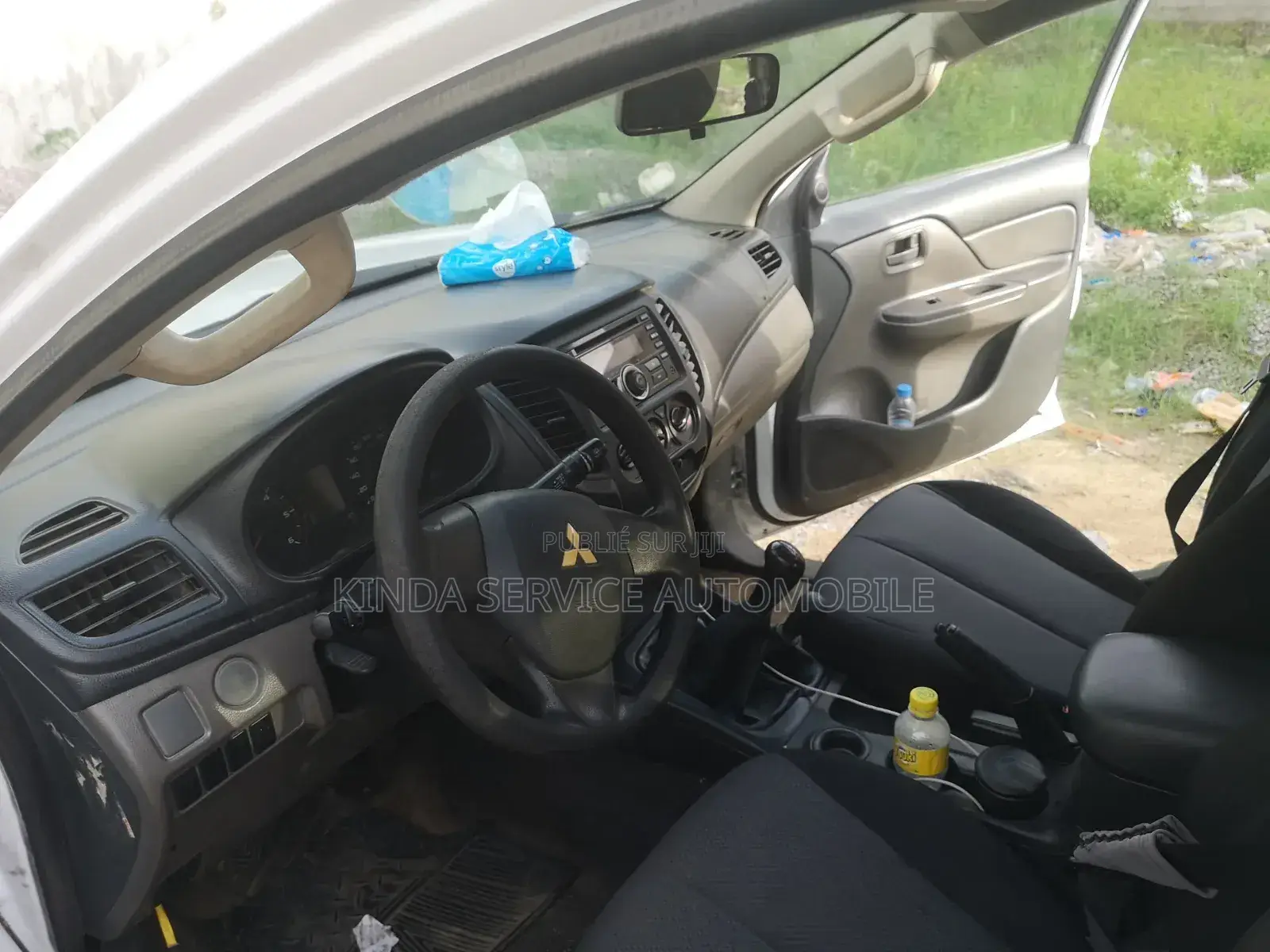 Mitsubishi L200 2016 Blanc cassé