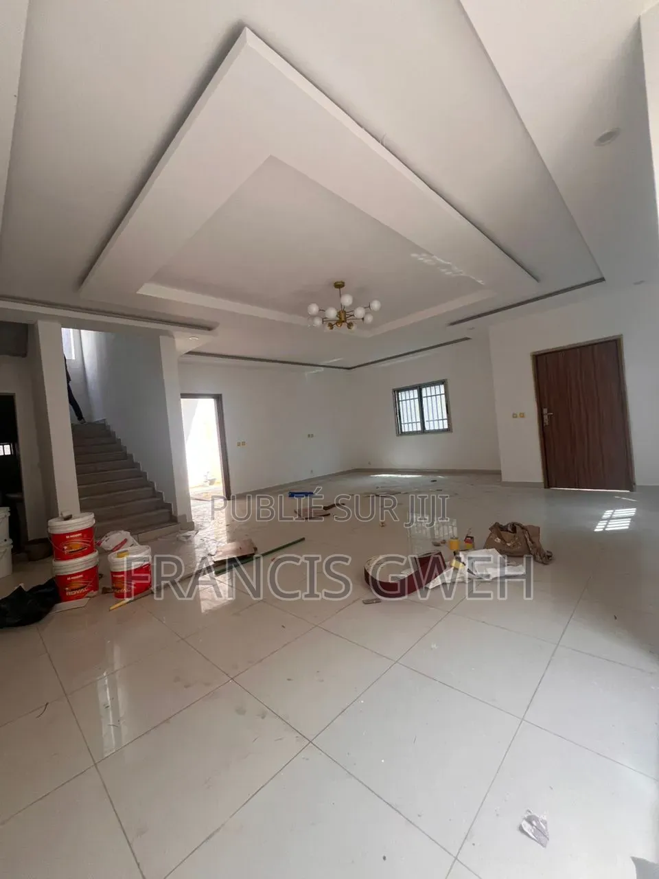 4chbre Duplex dans Francis Gweh, Cocody à Louer