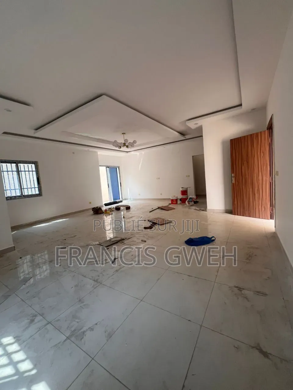 4chbre Duplex dans Francis Gweh, Cocody à Louer