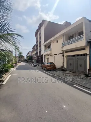 5chbre Duplex dans Francis Gweh, Cocody à Vendre