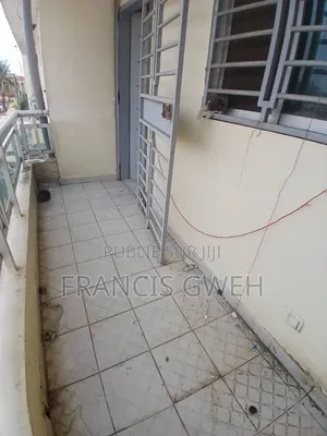 5chbre Duplex dans Francis Gweh, Cocody à Vendre