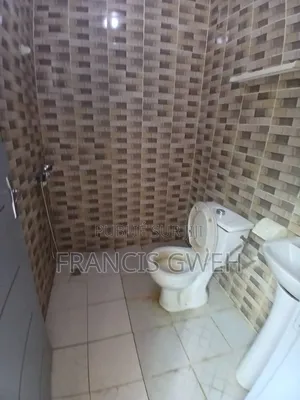 5chbre Duplex dans Francis Gweh, Cocody à Vendre