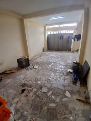 5chbre Duplex dans Francis Gweh, Cocody à Vendre