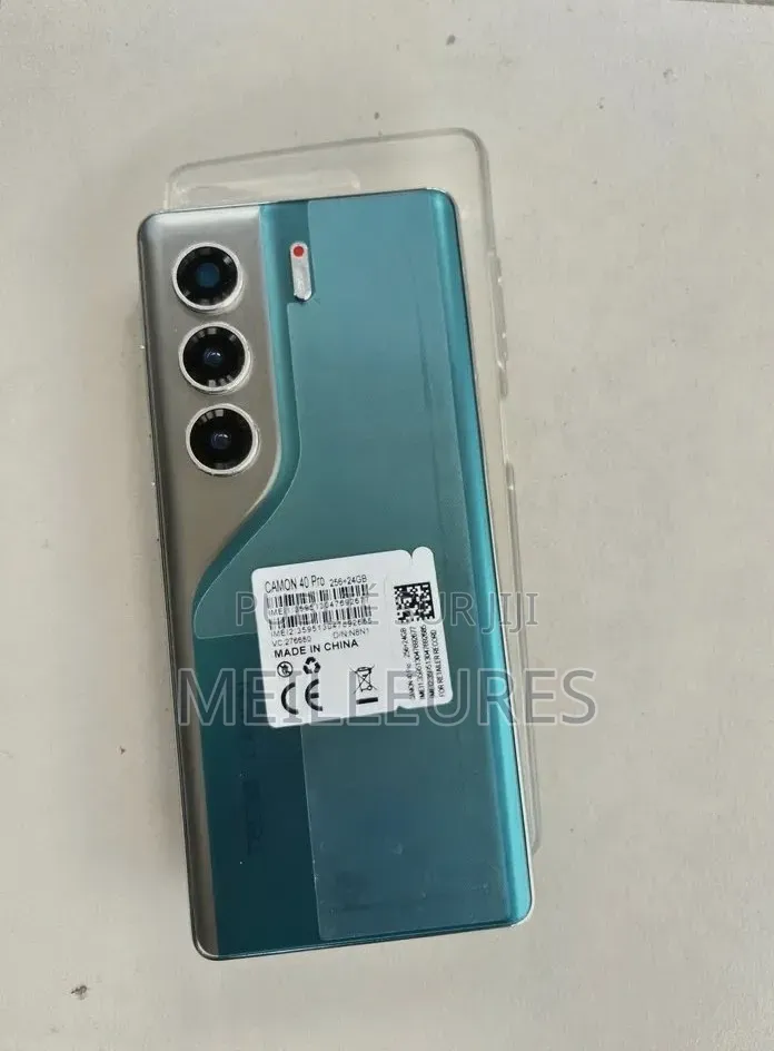 Nouveau Tecno Spark 40 Pro 256 GB Bleu