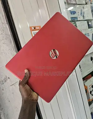 Nouveau HP EliteBook 840 G3 4GB Intel Core i5 eMMC 512GB