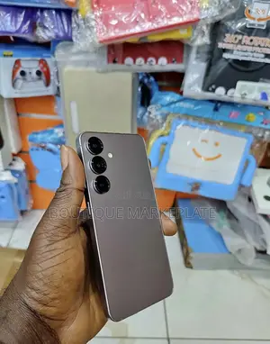 Nouveau Samsung Galaxy S25 128 GB Gris