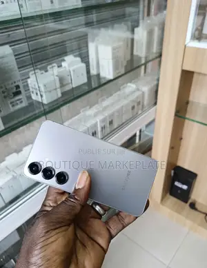 Nouveau Samsung Galaxy S25 128 GB Gris