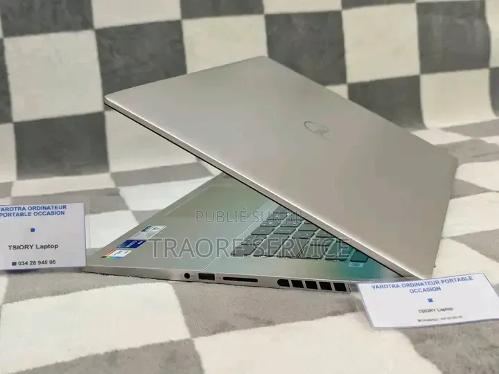 Nouveau Ordinateur de bureau HP 200 G4 256GB Intel Core i9 HDD 512GB