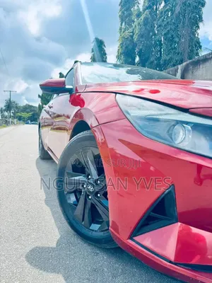 Hyundai Elantra 2021 Rouge